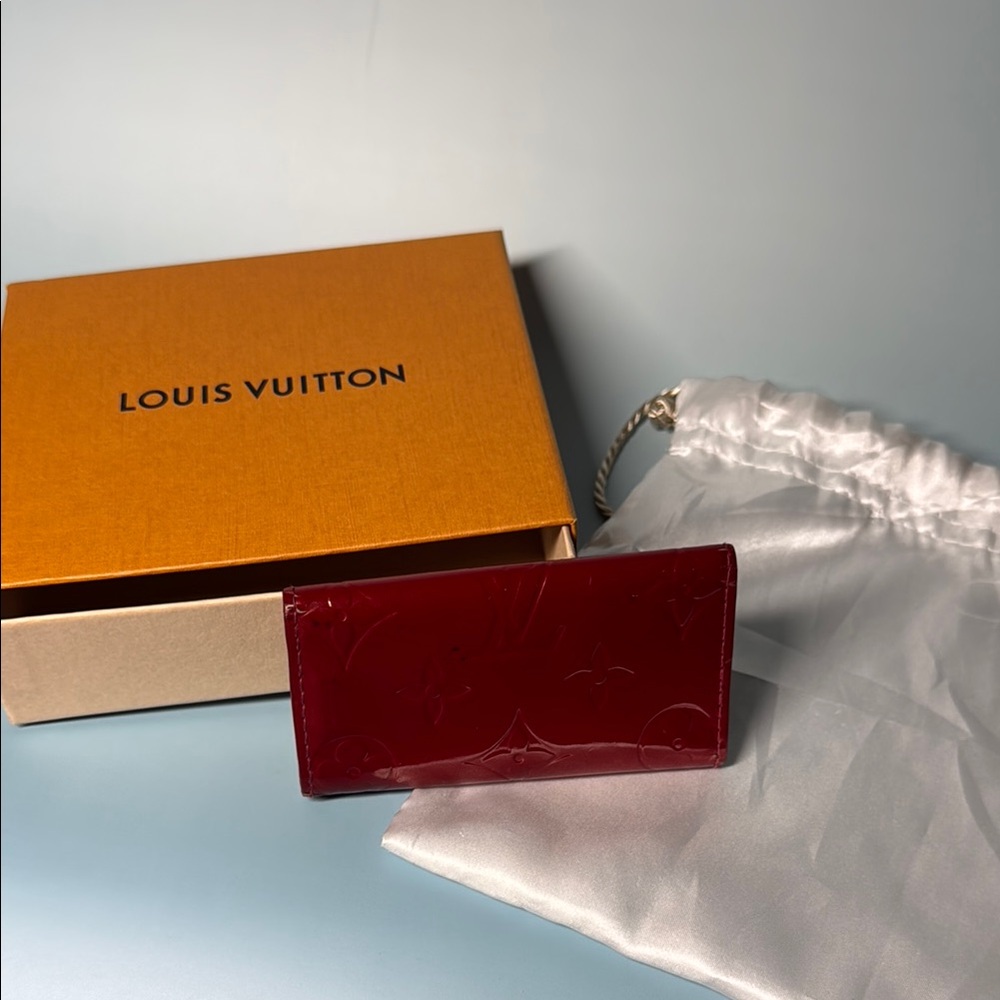 Louis Vuitton Red Key Card Holder Leather Accessory with Box